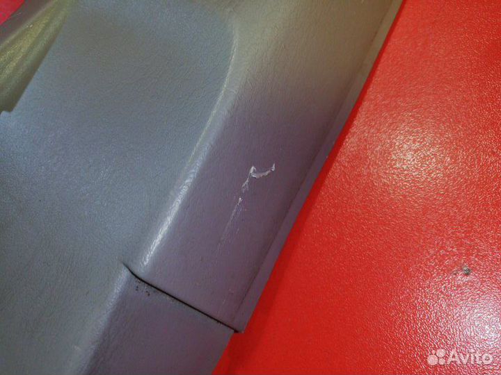 Накладка центральной стойки левая Lexus Rx300