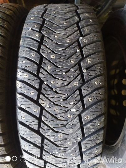 Yokohama Ice Guard IG65 205/55 R16 94T