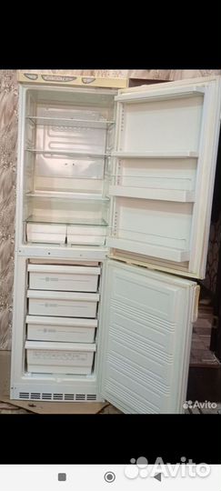 Холодильник бу Саратов 105