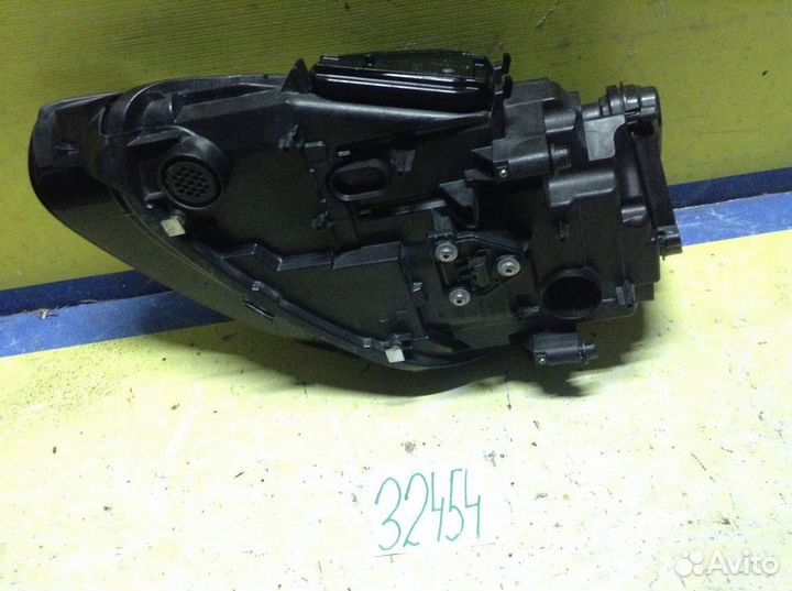 Porsche Cayenne 958 Фара Правая