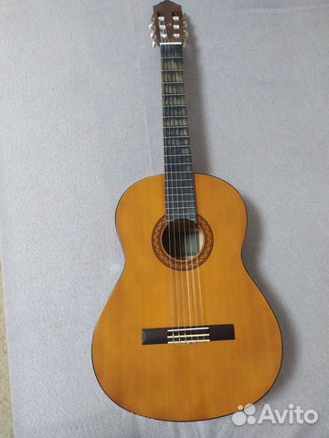 Гитара Yamaha c40