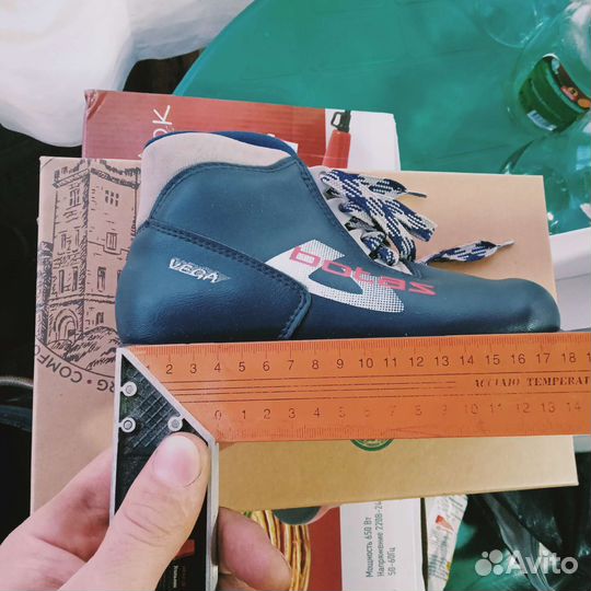 Лыжные ботинки