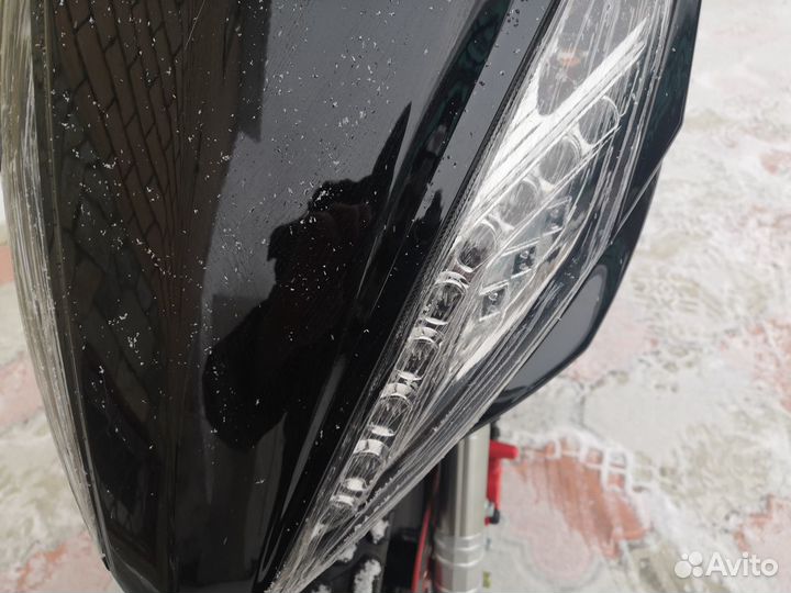 Скутер Vento Corsa чёрный (50) 150 Новый