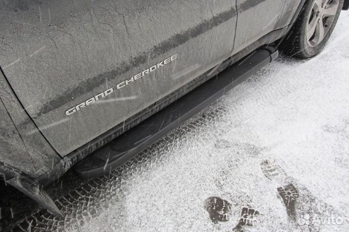 Пороги алюминиевые Jeep grand cherokee (2011)