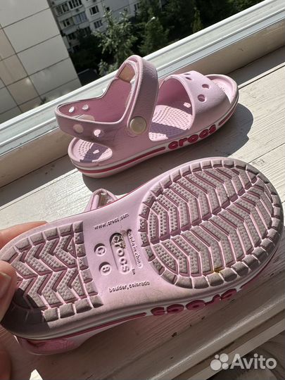 Сандали crocs c8