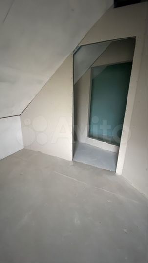 Коттедж 160 м² на участке 15 сот.