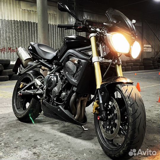 Triumph Street Triple 675