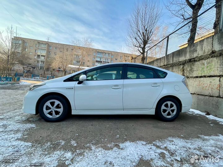 Toyota Prius 1.8 CVT, 2012, 140 000 км