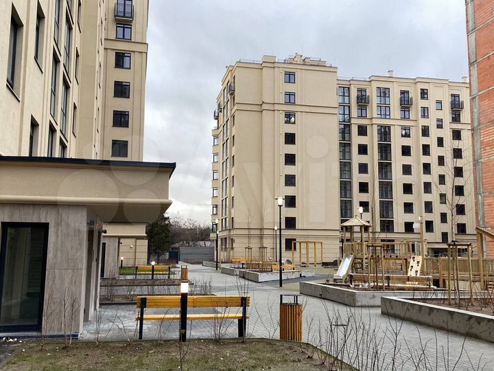 3-к. квартира, 87 м², 4/9 эт.