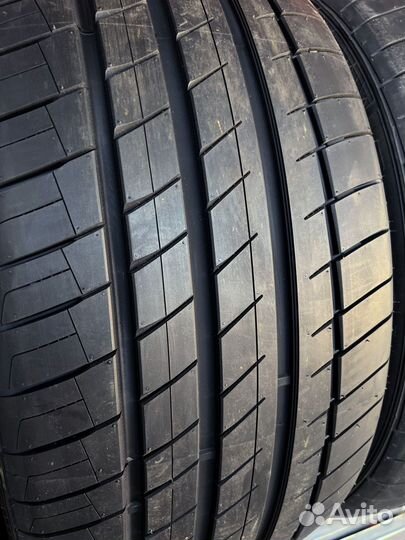 Kapsen RS26 Practical Max HP 235/55 R20 151Y