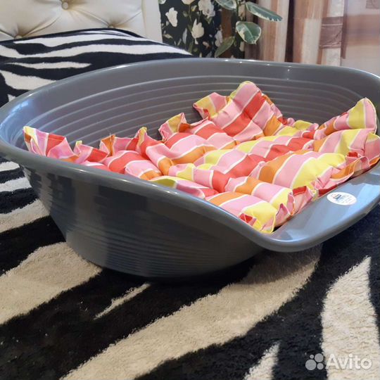 Лежанка для собак