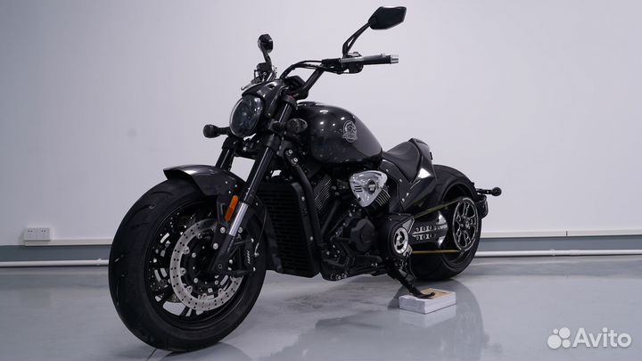 Groza Wolverine 800CC