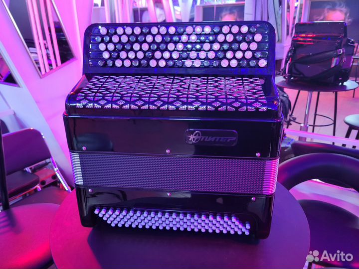 Баян юпитер 2,готововыборный, состояние новое