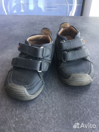 Кроссовки детские Biomecanics. Размер 22 EU