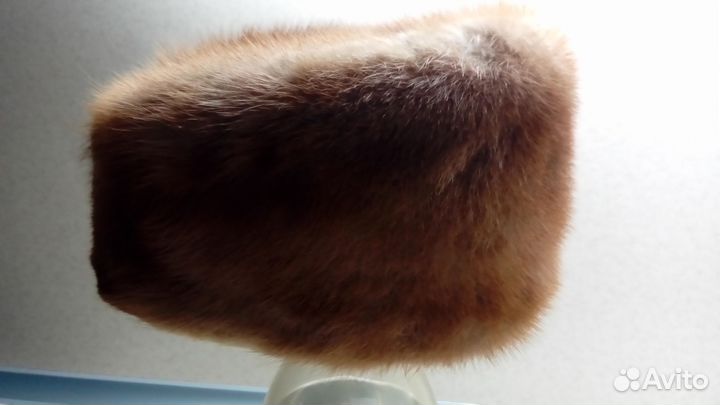 Шапка-боярка из меха норки, цвет палевый