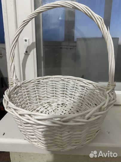 Корзина плетеная