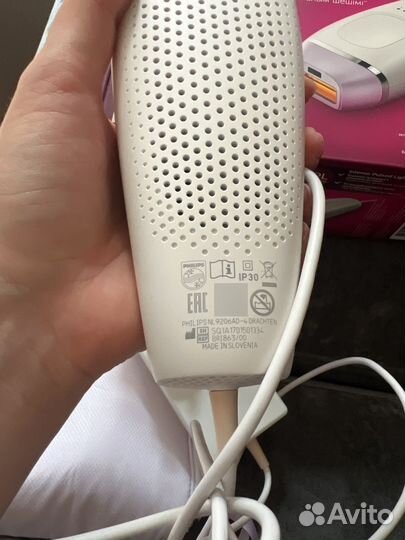 Philips lumea Essential BRI863 фотоэпилятор