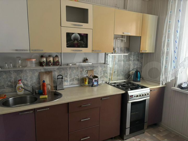 2-к. квартира, 53 м², 2/9 эт.