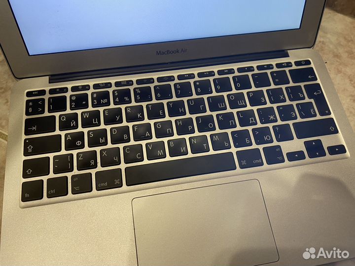 Macbook air 2011 года