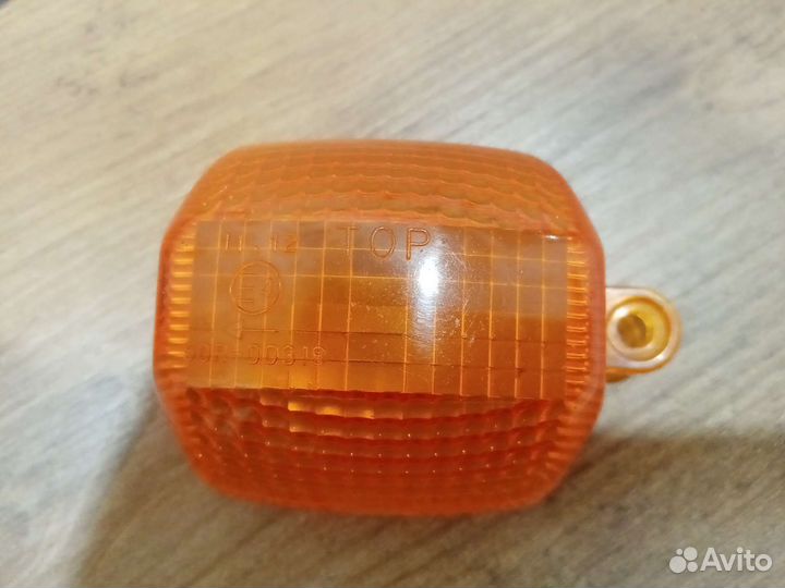 Стекло поворотника Yamaha yzf600r Thundercat