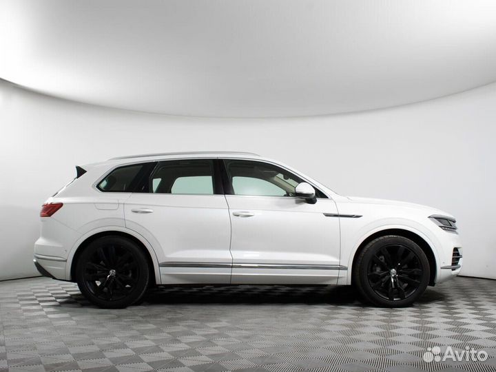 Volkswagen Touareg 3.0 AT, 2018, 52 878 км