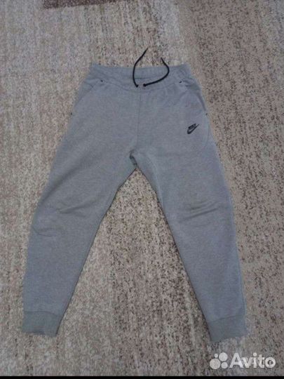 Штаны nike Tech Fleece