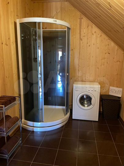 Коттедж 111 м² на участке 2,5 га