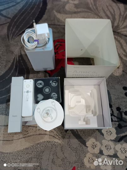 Яндекс станция Макс