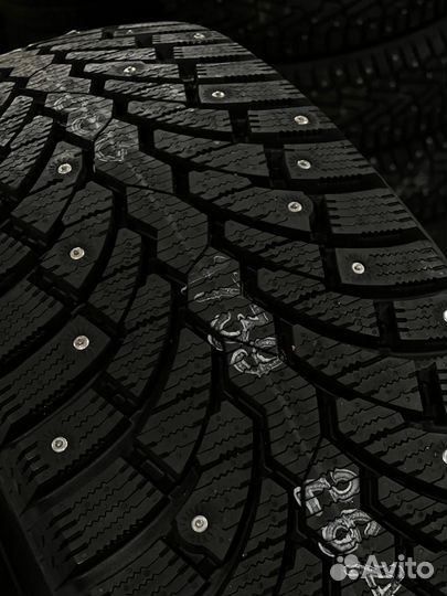 Pirelli Formula Ice 235/65 R17 108T