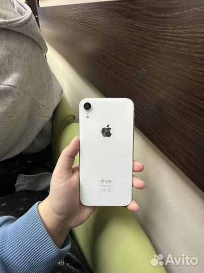 iPhone Xr, 128 ГБ