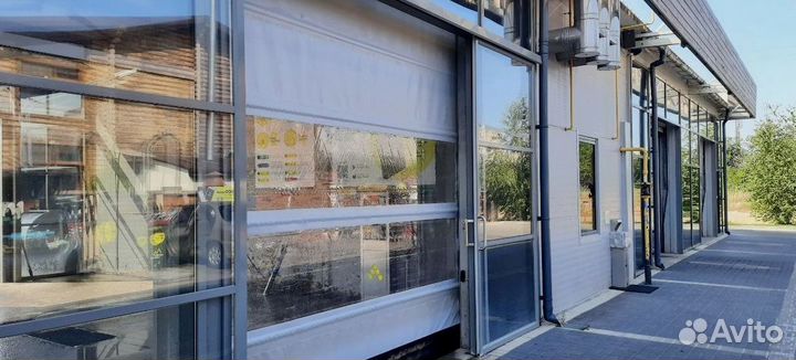 Гаражные секционные ворота с монтажом