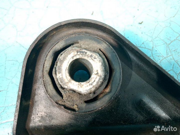 Опора редуктора Ford Escape