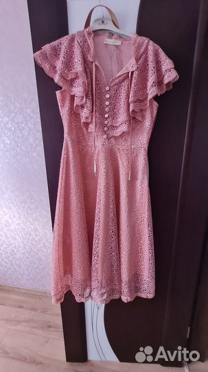 Продам платье