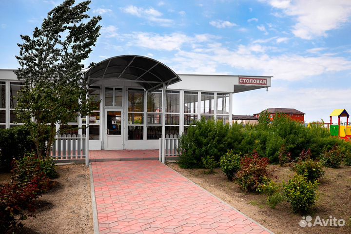 Кухонный работник с проживанием