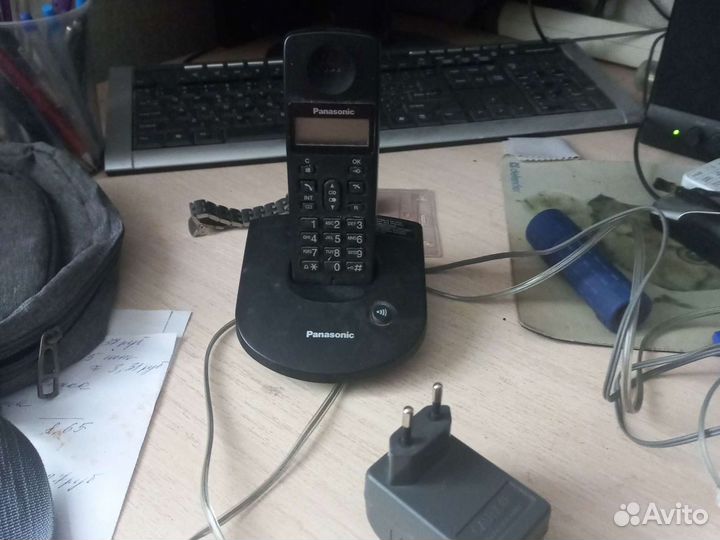 Телефон
