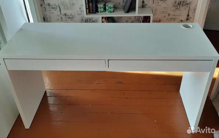Письменный стол IKEA micke