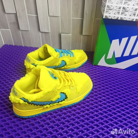 Кроссовки nike женские