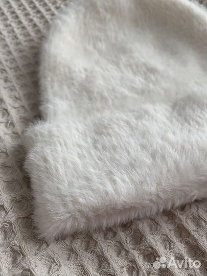 Шапка женская ASOS