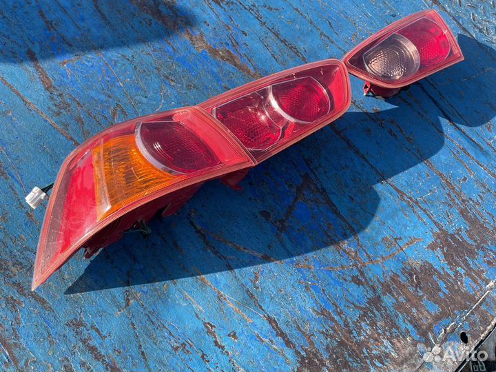 Фонарь задний Lancer 10