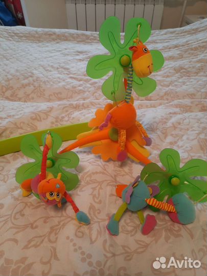 Мобиль на кроватку tiny love