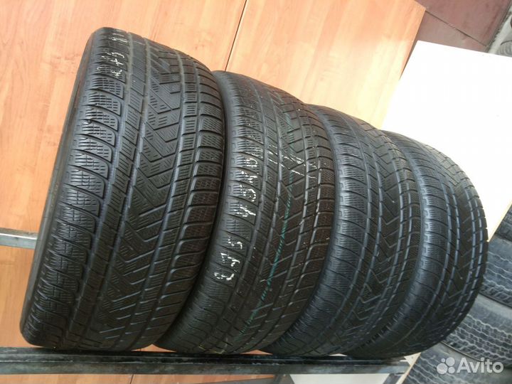 Pirelli Scorpion Winter 275/45 R20