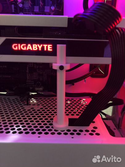 Подставка для видеокарты