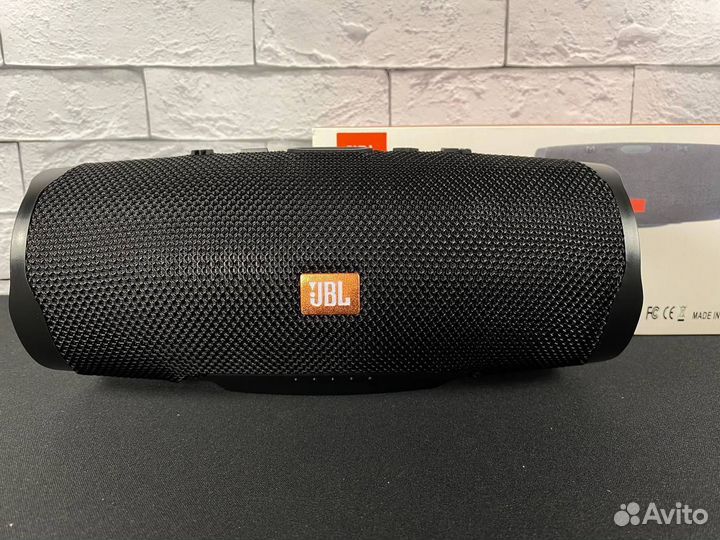 Колонка JBL charge 3