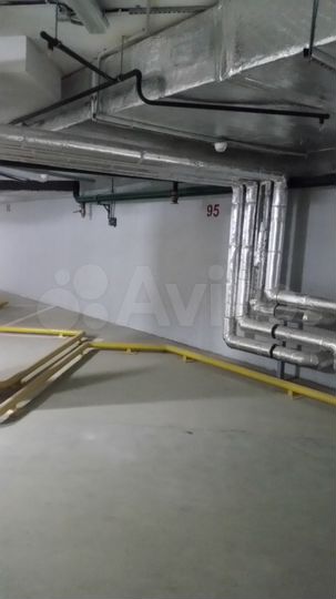 Машиноместо