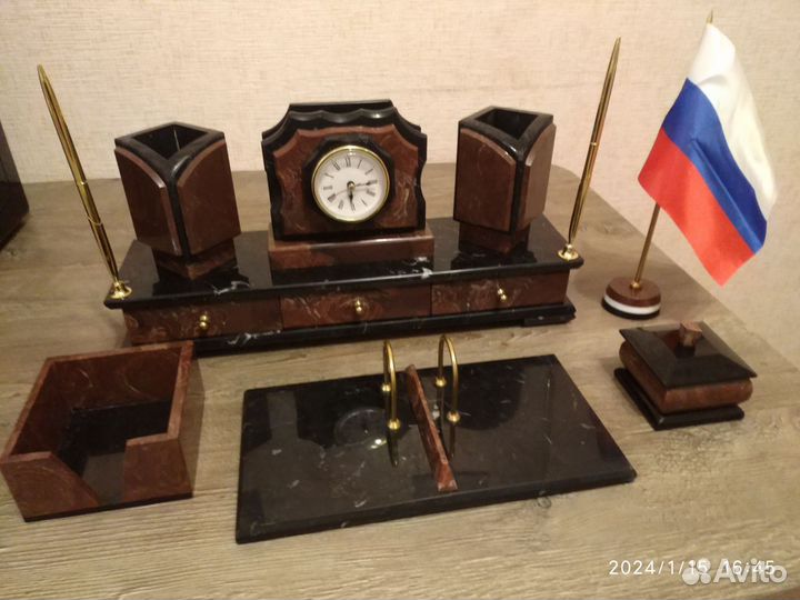 Письменный прибор