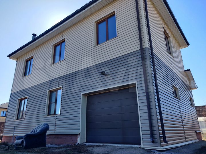 Дом 127 м² на участке 8,2 сот.