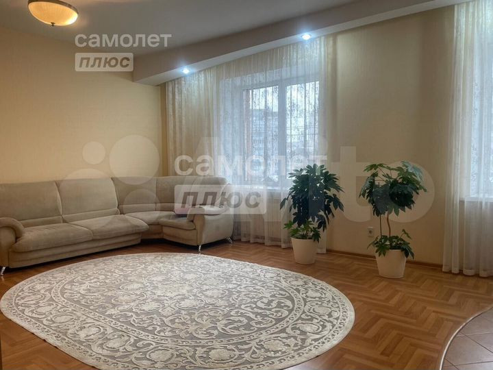 3-к. квартира, 90 м², 2/9 эт.