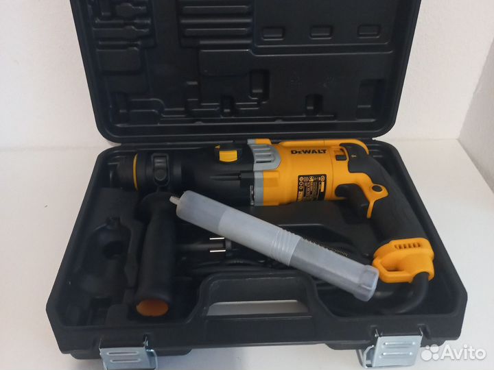 Перфоратор Dewalt d25143