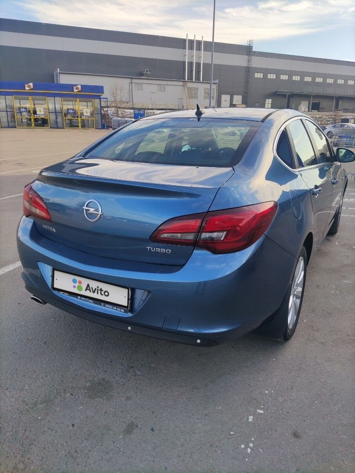 Opel Astra: фото владельца