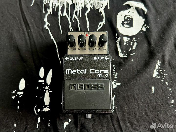 Педаль эффектов Boss Metal Core ML-2
